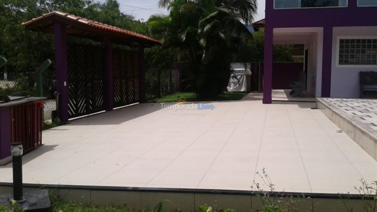 House for vacation rental in Bertioga (Praia de Guaratuba)