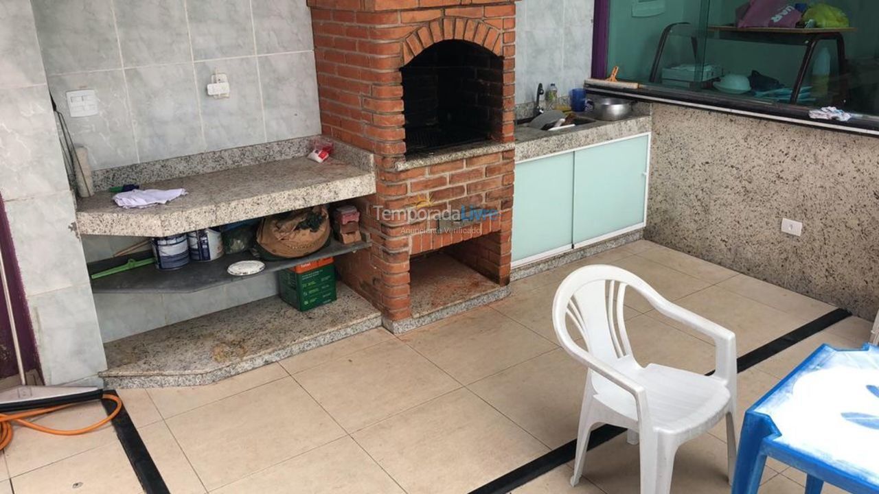 House for vacation rental in Bertioga (Praia de Guaratuba)