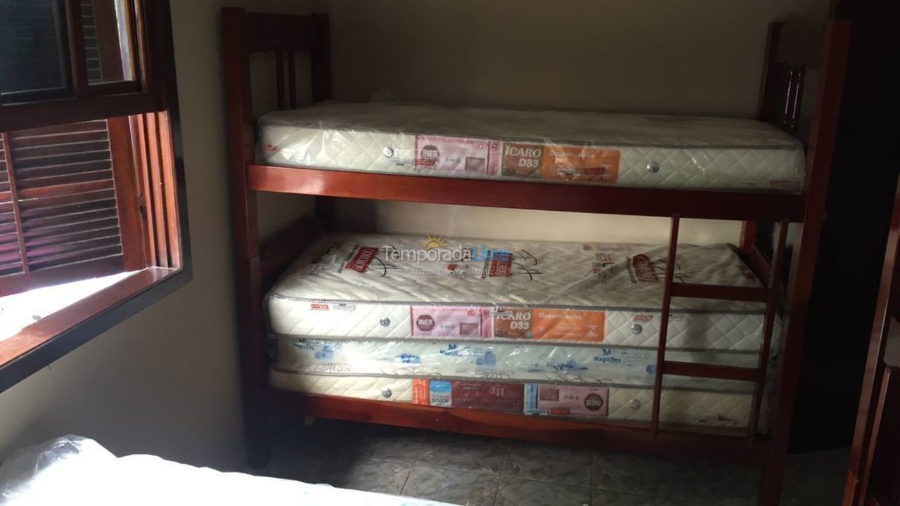 House for vacation rental in Bertioga (Praia de Guaratuba)