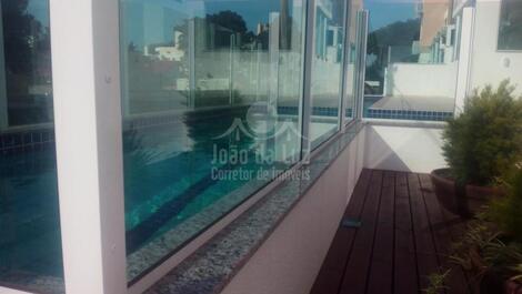 Apartment in building with pool, Canasvieiras beach