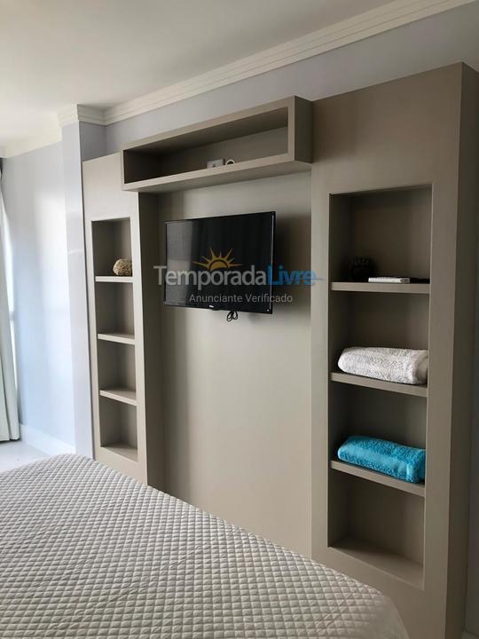 Apartamento para aluguel de temporada em Balneário Camboriú (Praia Central)