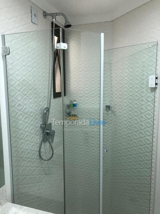 Apartamento para aluguel de temporada em Balneário Camboriú (Praia Central)