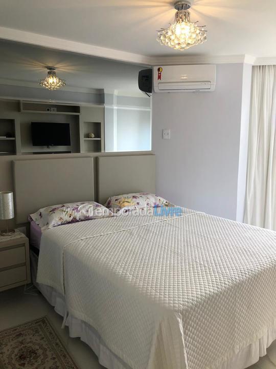 Apartamento para aluguel de temporada em Balneário Camboriú (Praia Central)