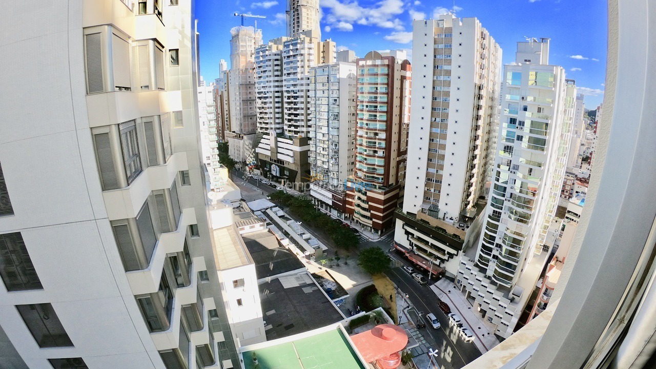 Apartamento para aluguel de temporada em Balneário Camboriú (Praia Central)