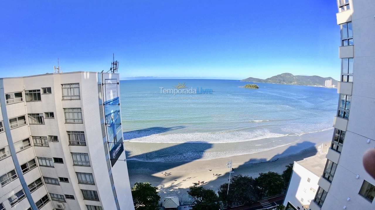 Apartamento para aluguel de temporada em Balneário Camboriú (Praia Central)