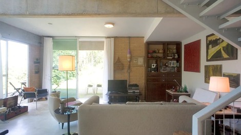 CASA LINDA mar e montanha