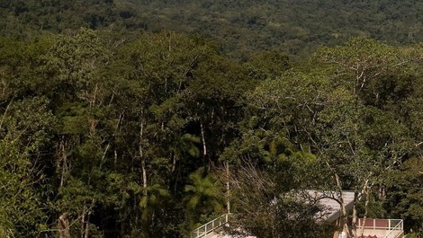 CASA LINDA mar e montanha