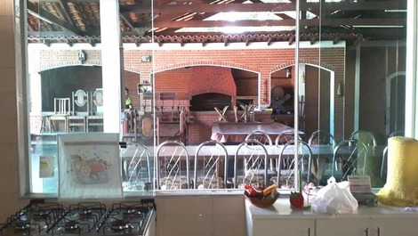 CHÁCARA PARA TEMPORADA IDEAL PARA PEQUENOS GRUPOS