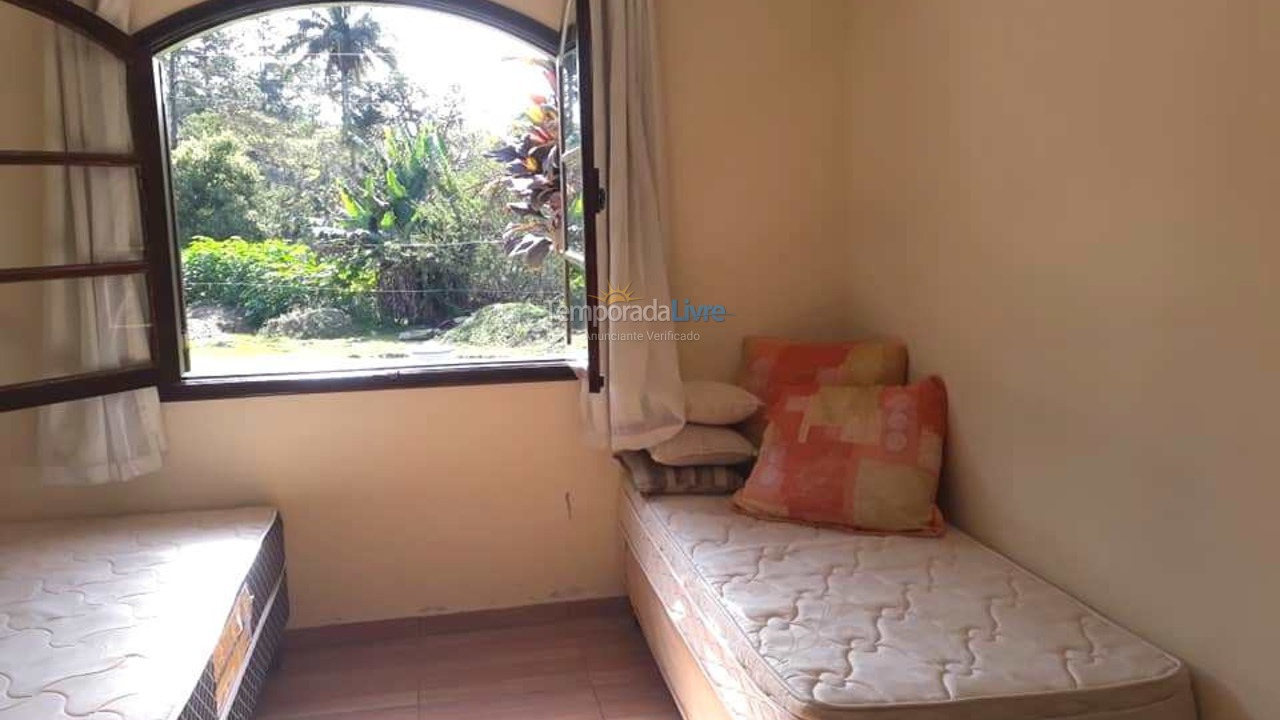 Chácara / sítio para aluguel de temporada em Juquitiba (Centro de Juquitiba)