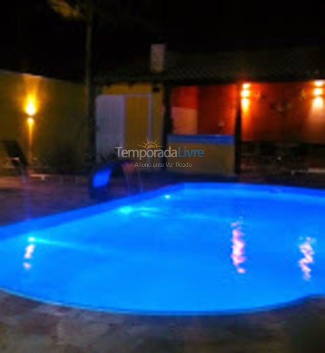 Casa para aluguel de temporada em Guaratuba (Barra do Saí)