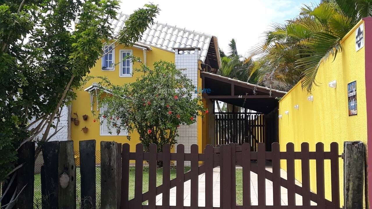 Casa para aluguel de temporada em Guaratuba (Barra do Saí)