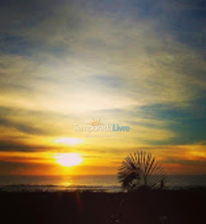 Casa para aluguel de temporada em Guaratuba (Barra do Saí)