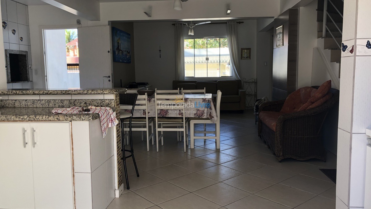 House for vacation rental in Bombinhas (Canto Grande)