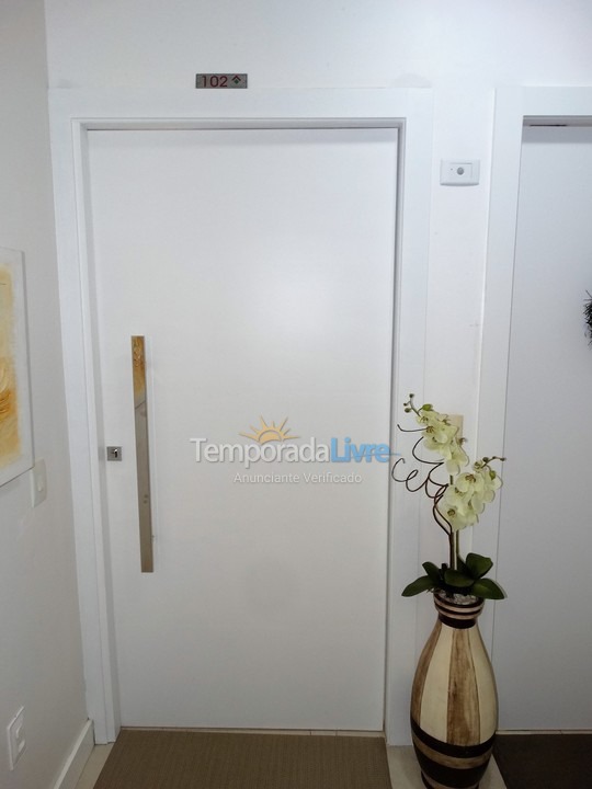 Apartamento para aluguel de temporada em Itapema (Centro)