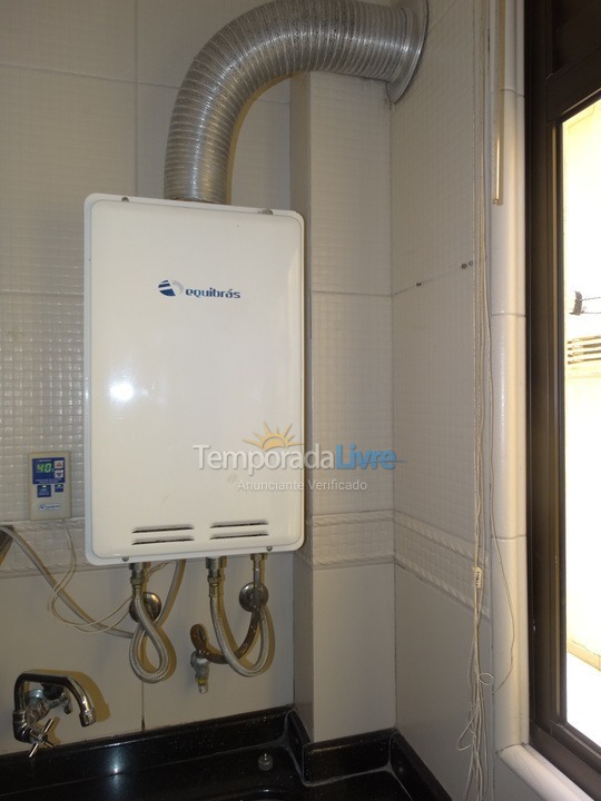 Apartamento para aluguel de temporada em Itapema (Centro)