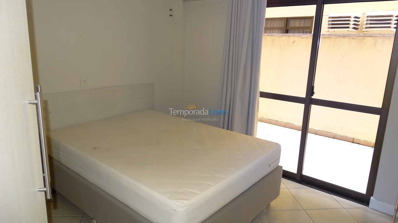 Apartamento para aluguel de temporada em Itapema (Centro)