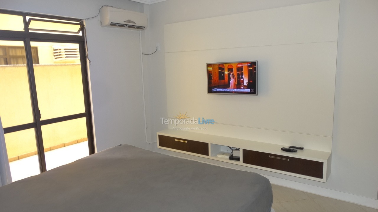 Apartamento para aluguel de temporada em Itapema (Centro)