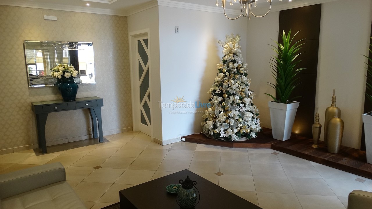 Apartamento para aluguel de temporada em Itapema (Centro)