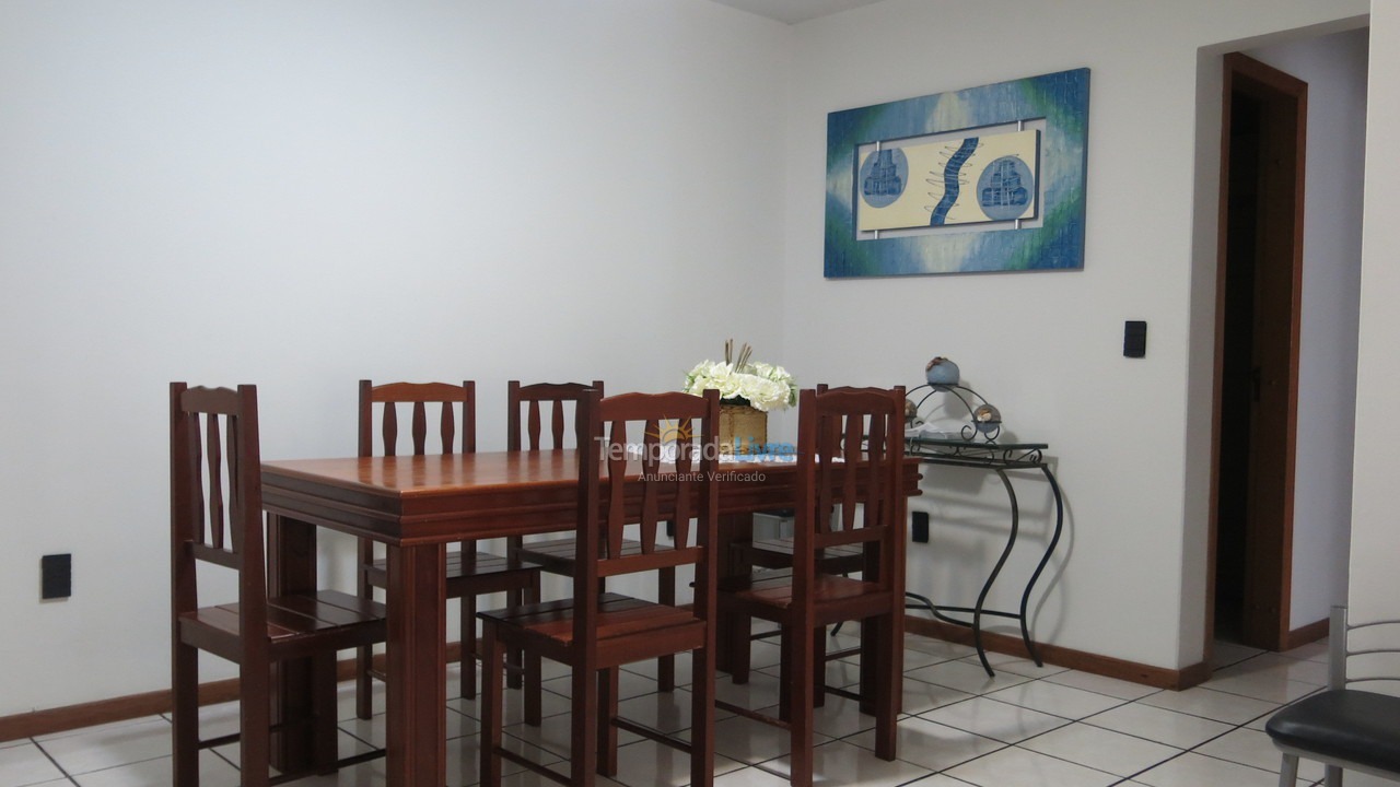 Apartment for vacation rental in Itapema (Meia Praia)