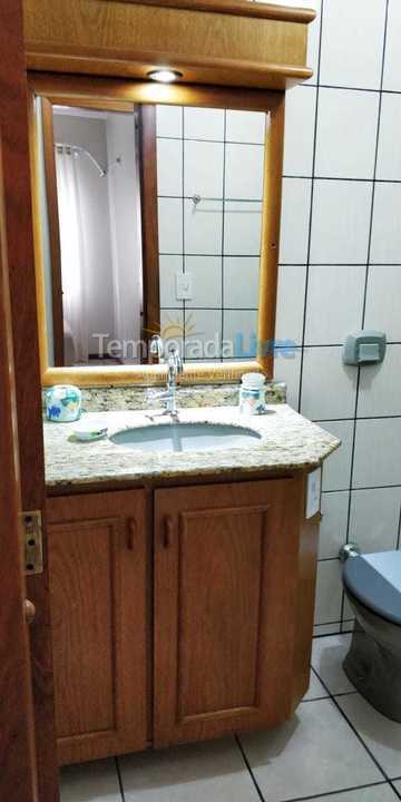 Apartment for vacation rental in Itapema (Meia Praia)