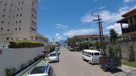 Vista da Frente do Prédio