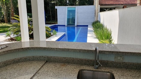 Vista da raia da piscina