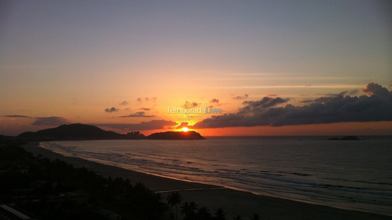 Apartment for vacation rental in Guarujá (Enseada)