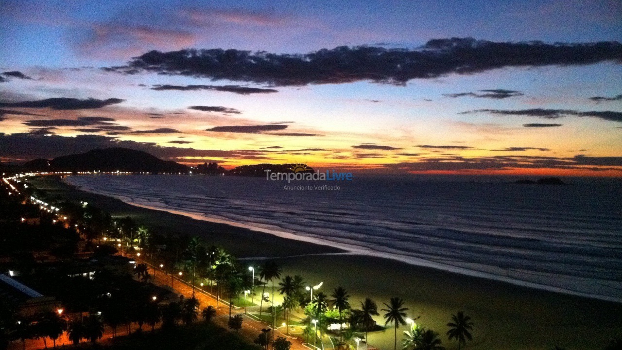 Apartment for vacation rental in Guarujá (Enseada)