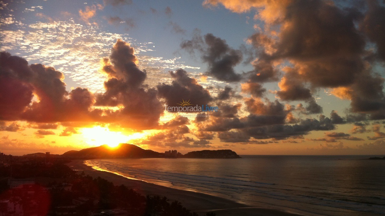 Apartment for vacation rental in Guarujá (Enseada)
