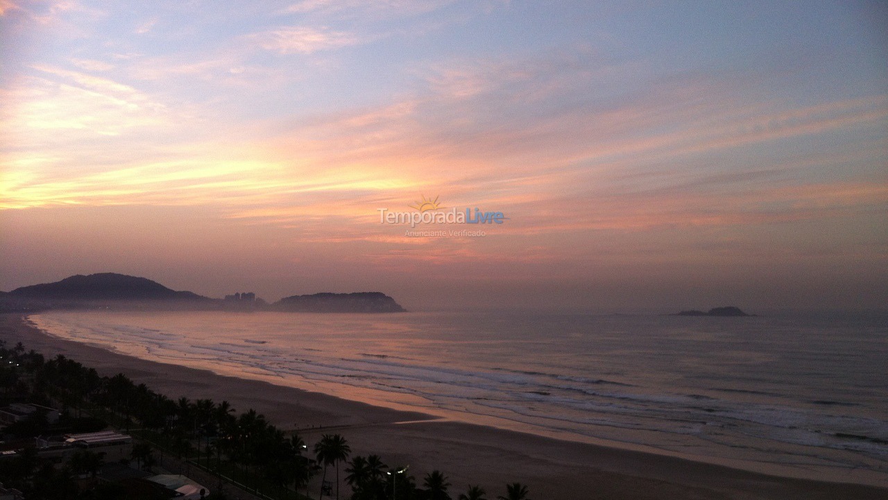 Apartment for vacation rental in Guarujá (Enseada)