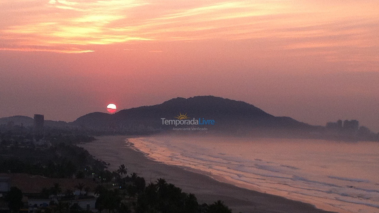 Apartment for vacation rental in Guarujá (Enseada)