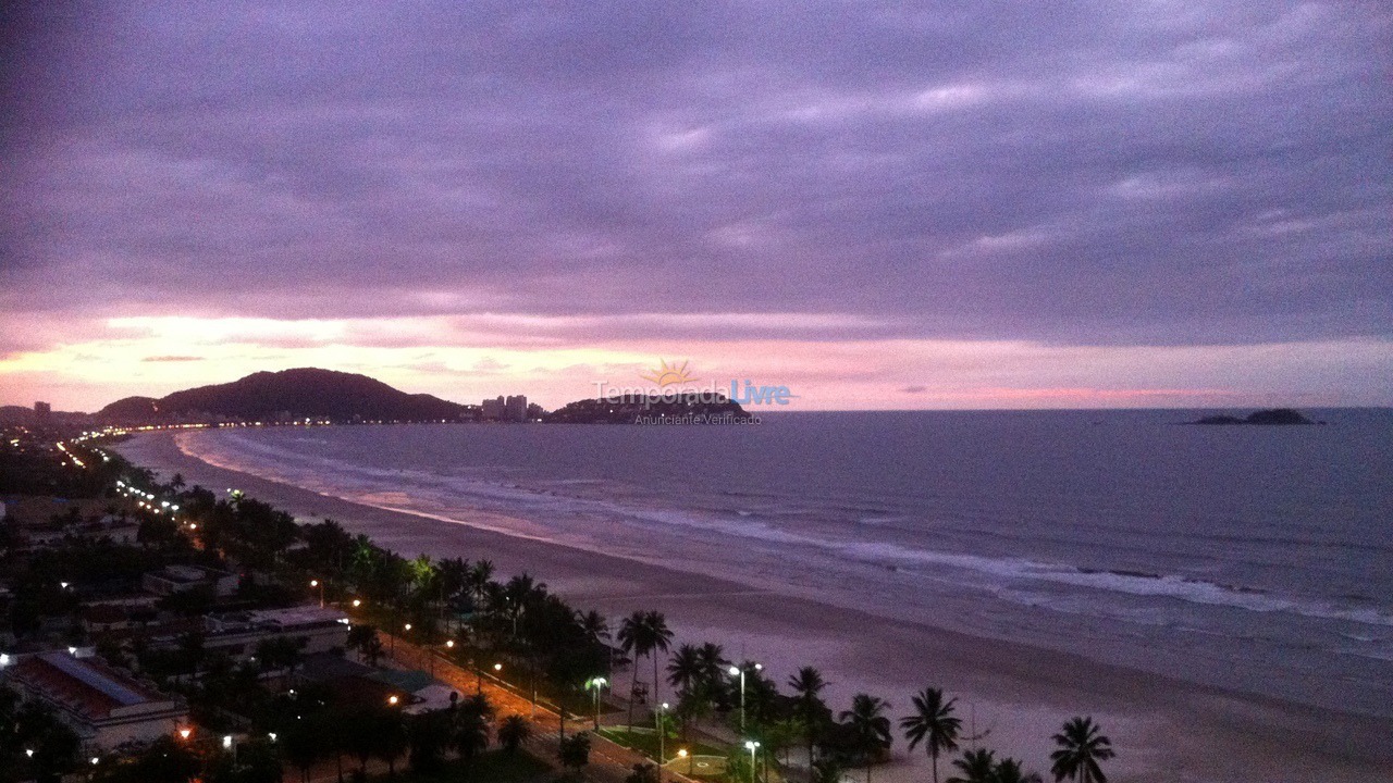 Apartment for vacation rental in Guarujá (Enseada)