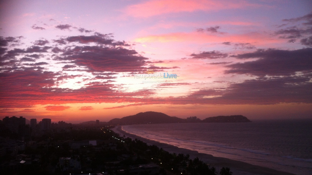 Apartment for vacation rental in Guarujá (Enseada)