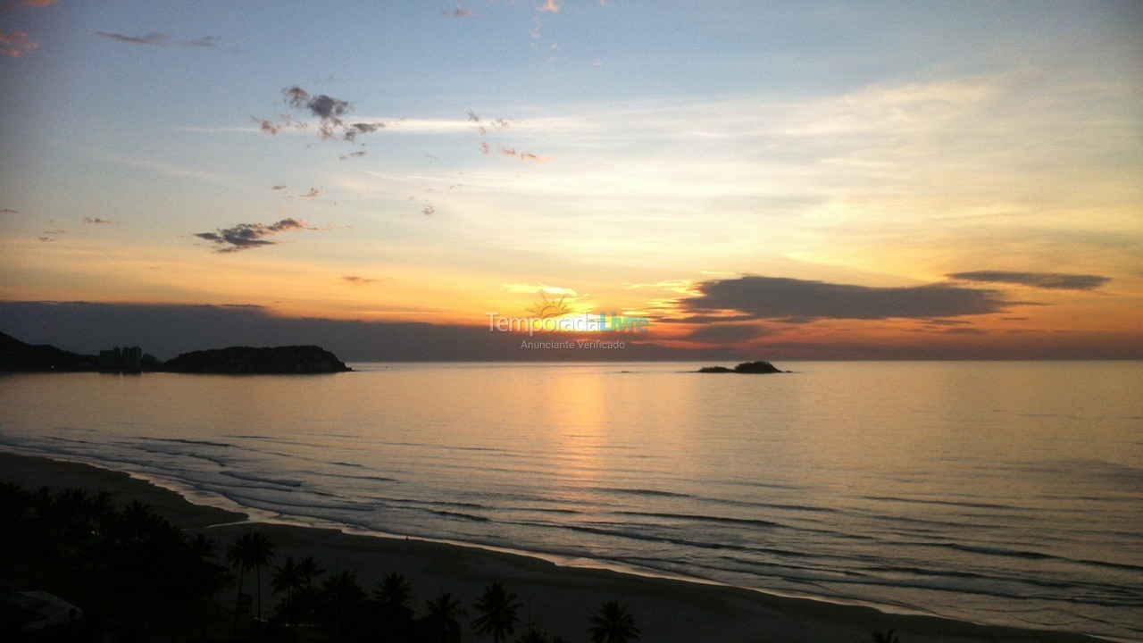 Apartment for vacation rental in Guarujá (Enseada)