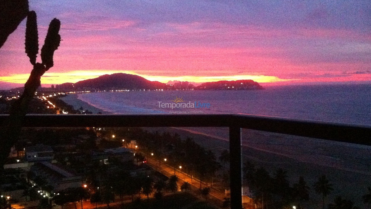Apartment for vacation rental in Guarujá (Enseada)