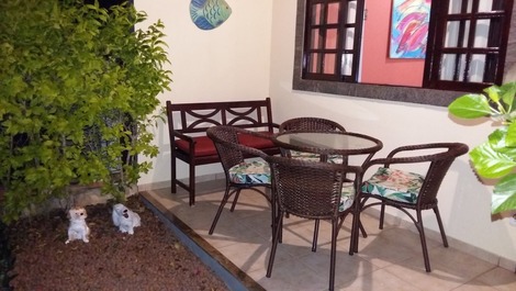 Excelente casa en urbanización cerrada en Geribá