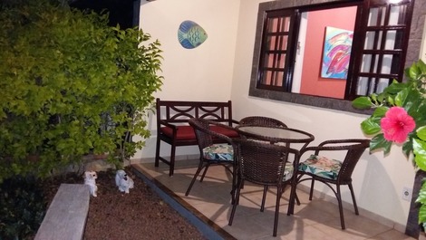 Excelente casa en urbanización cerrada en Geribá