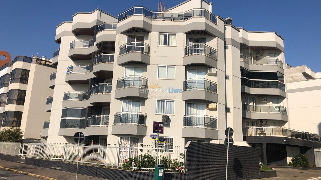 Apartamento para aluguel de temporada em Itapema (Centro)