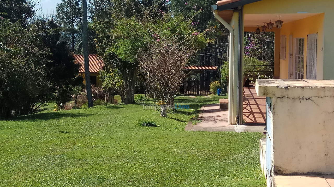 Ranch for vacation rental in São Roque (Recanto Dos Eucaliptos)