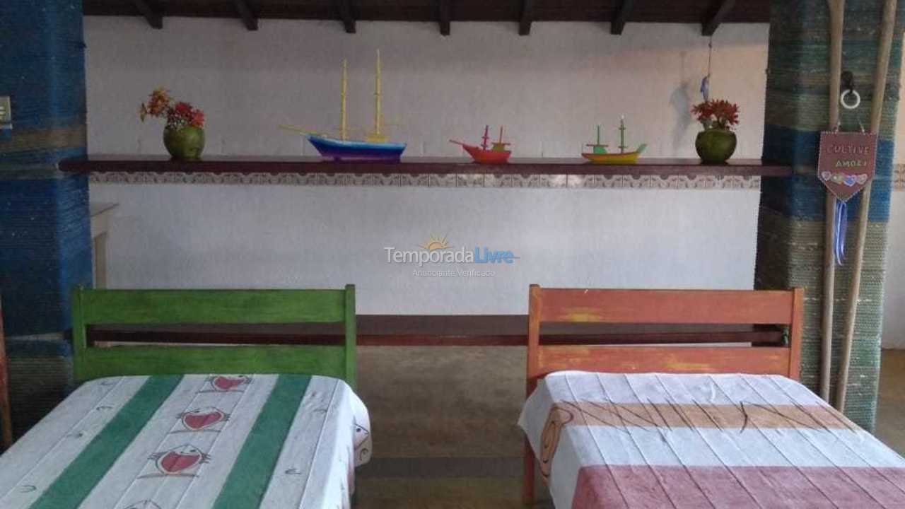 Casa para aluguel de temporada em Ubatuba (Enseada)