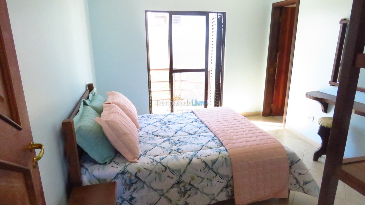 Casa para aluguel de temporada em Itapoá (Balneário Imperador)