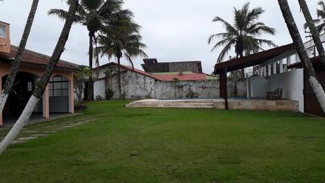 Vista da propriedade ao entrar