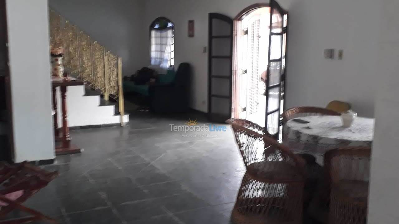 House for vacation rental in Itanhaém (Jd Regina)