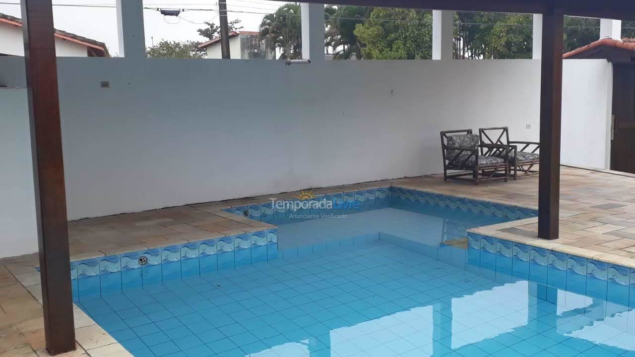 House for vacation rental in Itanhaém (Jd Regina)