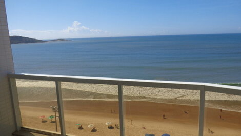 Apto Beira Mar.Luxo,C/3 qtos C/1suítes C/ AR, C/2gar. C/vist total