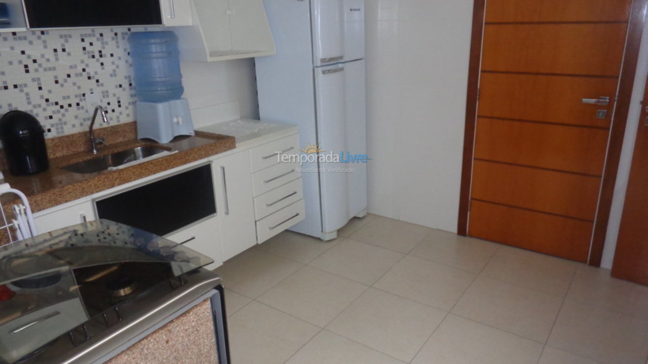 Casa para aluguel de temporada em Guarapari (Praia do Morro)