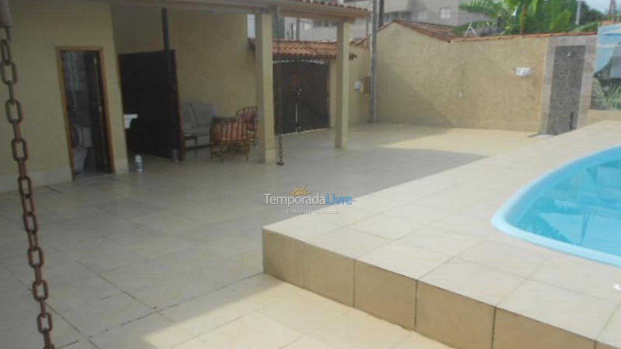 Casa para alquiler de vacaciones em Caraguatatuba (Martim de Sá)