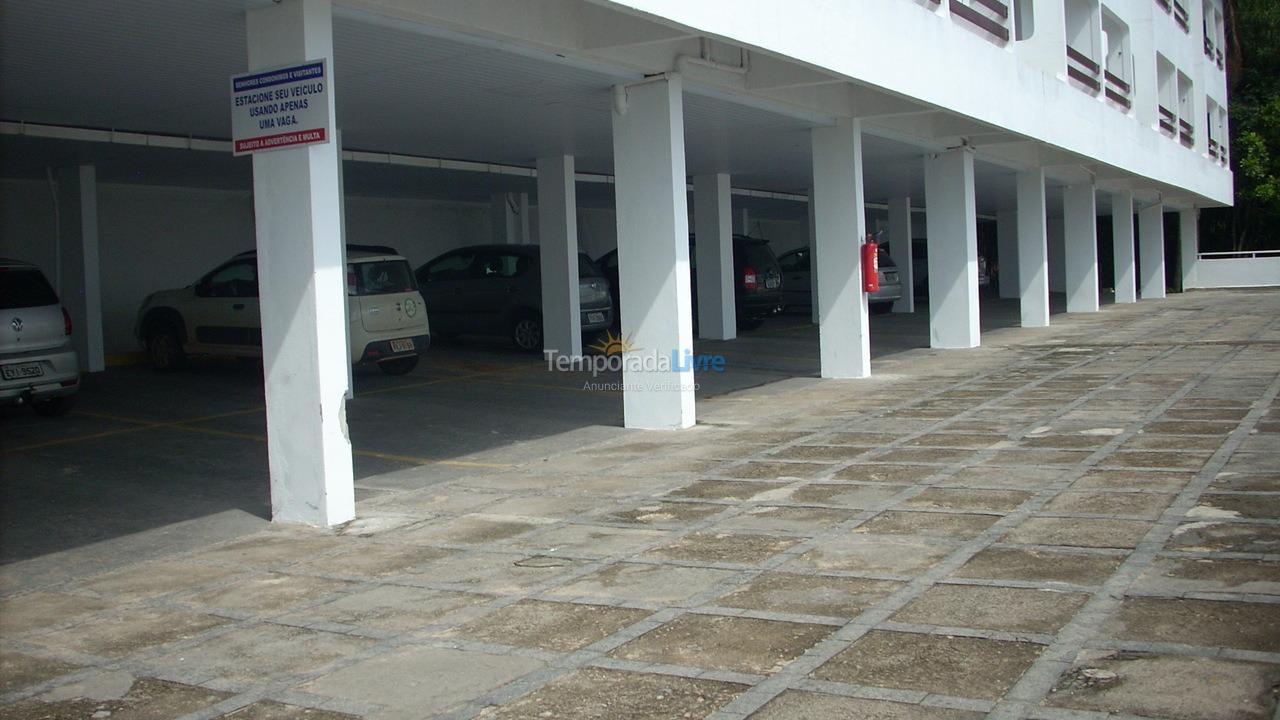 Apartamento para aluguel de temporada em Ubatuba (Praia das Toninhas)