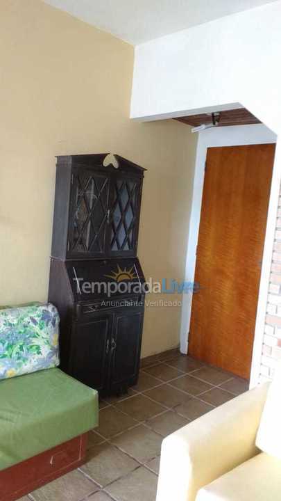 Casa para aluguel de temporada em Ubatuba (Lagoinha)