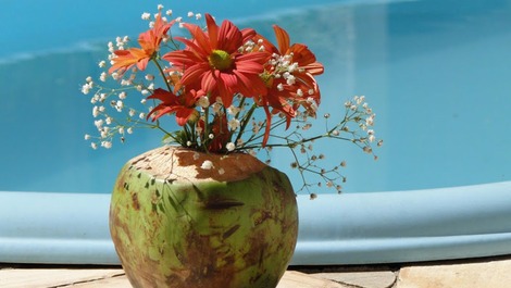 CASA COM PISCINA NA PRAIA DA ENSEADA, EM UBATUBA-SP